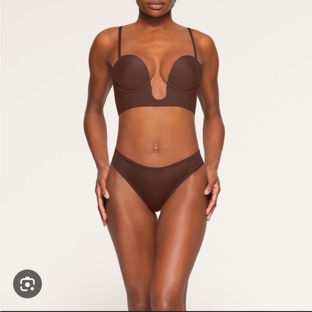 SKIMS Cocoa Brown Women's Strapless Bra Shapewear